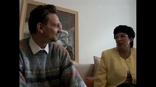 - Ин оила нест, мамнӯъ медонад