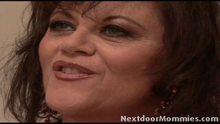 De Bella ha un giocattolo per il giorno