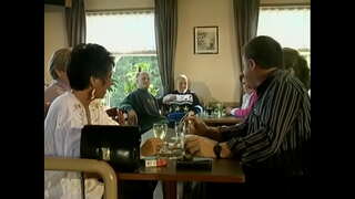 S s оргия en oma&#039;Belgische opa&#039; (кочам да ковам бельгийысе оргия)