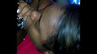 Негърка маце гадно дебел черен член