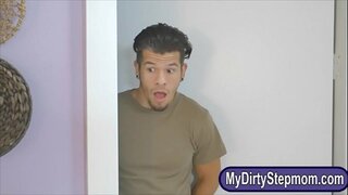 Nova Brooks kwaye Tegan Uyakobi ffm threeway ngesondo kwi-bedroom