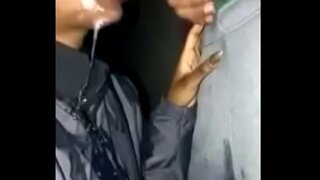 Бомба в задника на юношеските фелацио техника, част 1(www.freekaleekz.com)