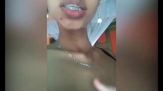 Bljeskanje natečene maca