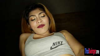 Хайде да запишем нашия бърз дяволите, каза той го тайландски жена си