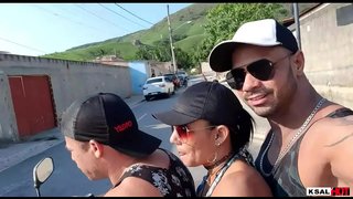 када је дошао кући после великог оргије , ја сам питао, да удари чврсто твој шупак укусно